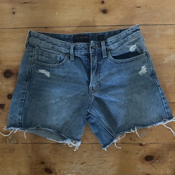 Lucky cut off shorts - Picture 2 of 2
